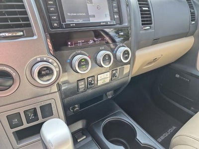 2017 Toyota Sequoia Limited 4WD FFV (GS)