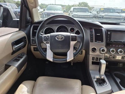 2017 Toyota Sequoia Limited 4WD FFV (GS)