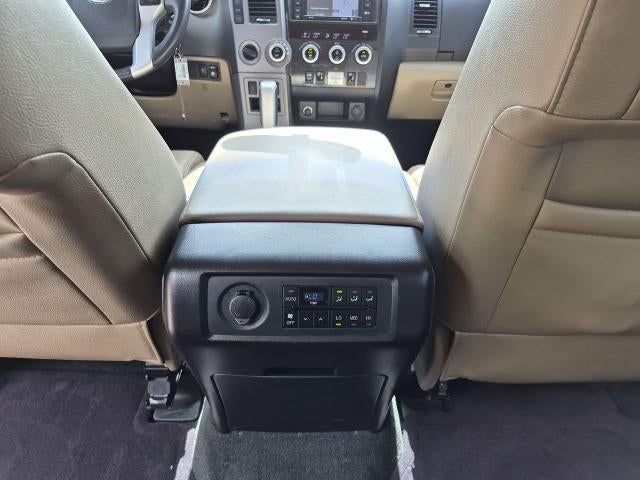2017 Toyota Sequoia Limited 4WD FFV (GS)