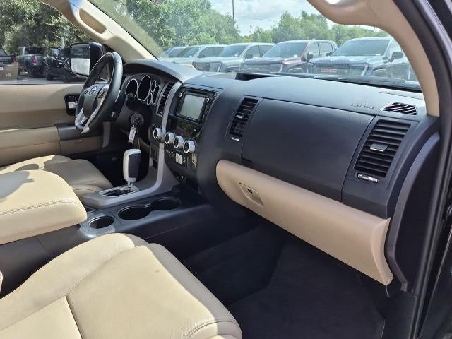 2017 Toyota Sequoia Limited 4WD FFV (GS)