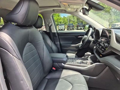 2023 Toyota Highlander XLE AWD (Natl)