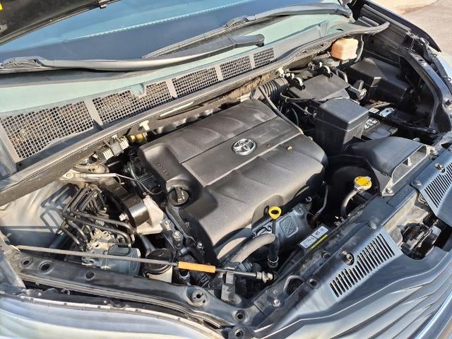 2014 Toyota Sienna 5dr 8-Pass Van V6 LE FWD (Natl)