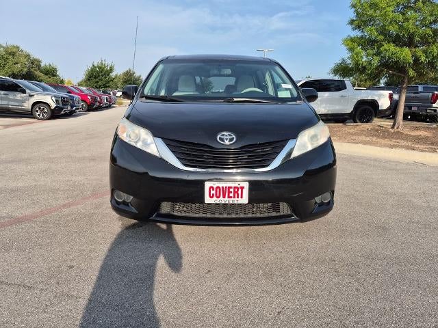 2014 Toyota Sienna 5dr 8-Pass Van V6 LE FWD (Natl)
