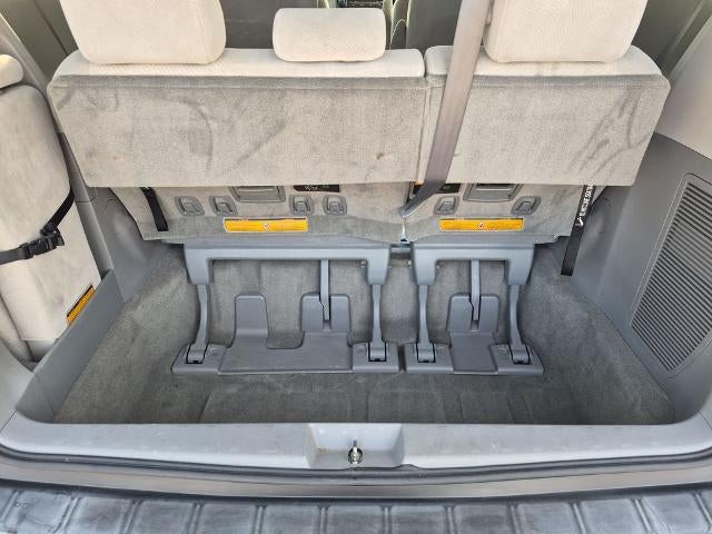 2014 Toyota Sienna 5dr 8-Pass Van V6 LE FWD (Natl)