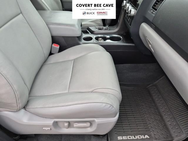 2020 Toyota Sequoia Limited RWD (Natl)