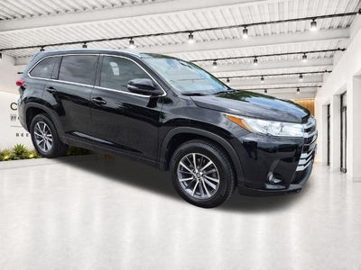 2017 Toyota Highlander XLE V6 FWD (Natl)