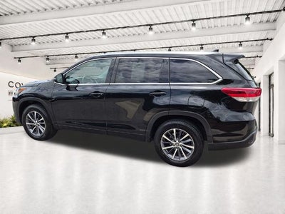 2017 Toyota Highlander XLE V6 FWD (Natl)
