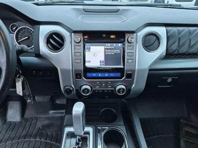 2014 Toyota Tundra 4WD Truck 4WD CrewMax Short Bed 5.7L FFV Platinum (Natl)