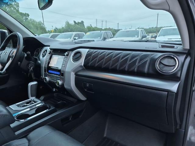 2014 Toyota Tundra 4WD Truck 4WD CrewMax Short Bed 5.7L FFV Platinum (Natl)