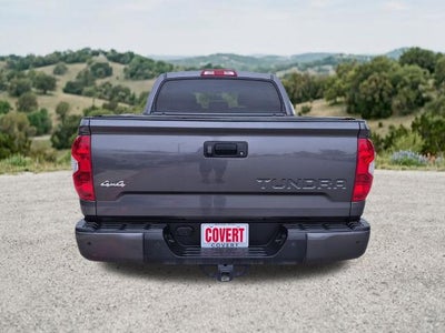 2014 Toyota Tundra 4WD Truck 4WD CrewMax Short Bed 5.7L FFV Platinum (Natl)