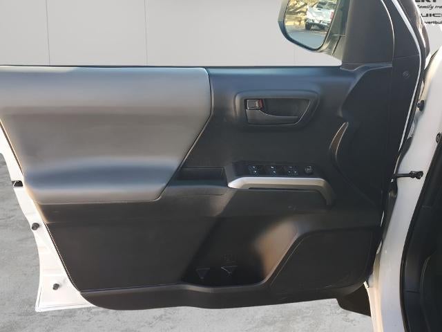 2021 Toyota Tacoma 2WD 2WD SR5 Double Cab 5' Bed V6 AT (GS)