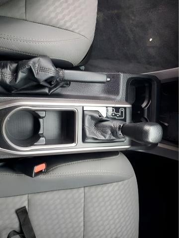 2021 Toyota Tacoma 2WD 2WD SR5 Double Cab 5' Bed V6 AT (GS)