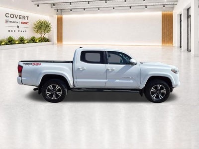 2017 Toyota Tacoma TRD Sport Double Cab 5' Bed V6 4x4 AT (Natl)