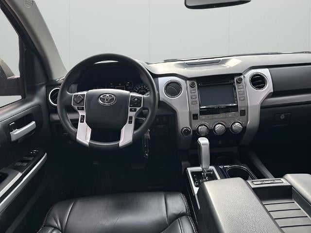 2018 Toyota Tundra 4WD 4WD SR5 CrewMax 5.5' Bed 5.7L FFV (SE)