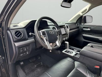 2018 Toyota Tundra 4WD 4WD SR5 CrewMax 5.5' Bed 5.7L FFV (SE)