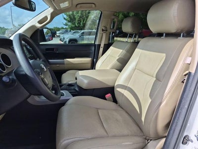 2012 Toyota Tundra 4WD Truck 4WD CrewMax Short Bed 5.7L FFV (Natl)