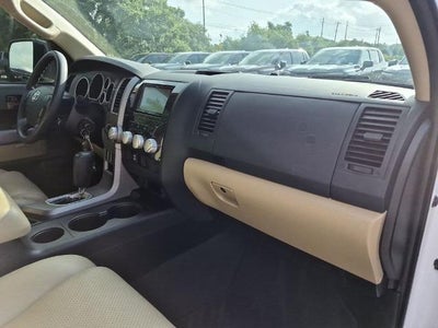 2012 Toyota Tundra 4WD Truck 4WD CrewMax Short Bed 5.7L FFV (Natl)