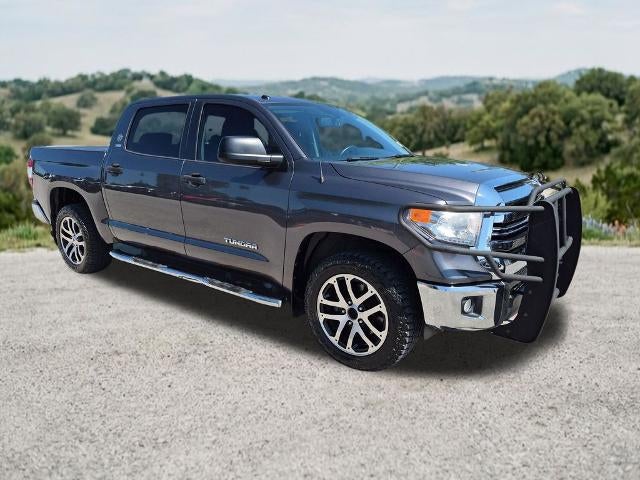 2017 Toyota Tundra 2WD 2WD SR5 CrewMax 5.5' Bed 4.6L (Natl)
