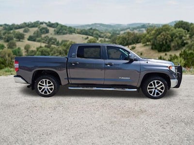2017 Toyota Tundra 2WD 2WD SR5 CrewMax 5.5' Bed 4.6L (Natl)