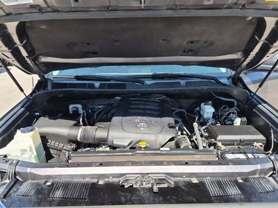 2017 Toyota Tundra 2WD 2WD SR5 CrewMax 5.5' Bed 4.6L (Natl)