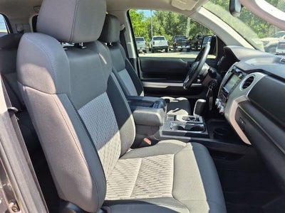 2017 Toyota Tundra 2WD 2WD SR5 CrewMax 5.5' Bed 4.6L (Natl)