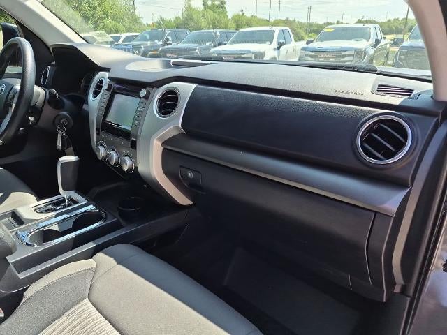 2017 Toyota Tundra 2WD 2WD SR5 CrewMax 5.5' Bed 4.6L (Natl)