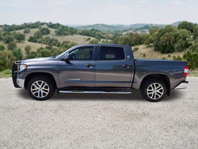 2017 Toyota Tundra 2WD 2WD SR5 CrewMax 5.5' Bed 4.6L (Natl)