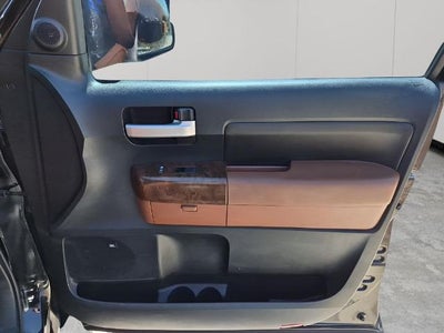 2011 Toyota Tundra 4WD Truck 4WD CrewMax Short Bed 5.7L FFV Limited (Natl)