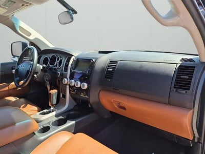 2011 Toyota Tundra 4WD Truck 4WD CrewMax Short Bed 5.7L FFV Limited (Natl)