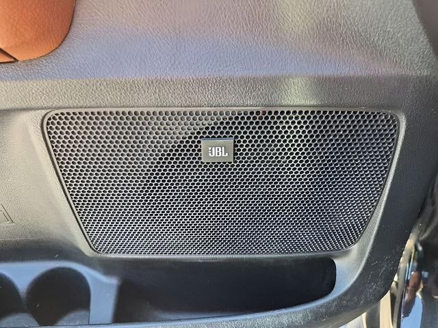 2011 Toyota Tundra 4WD Truck 4WD CrewMax Short Bed 5.7L FFV Limited (Natl)