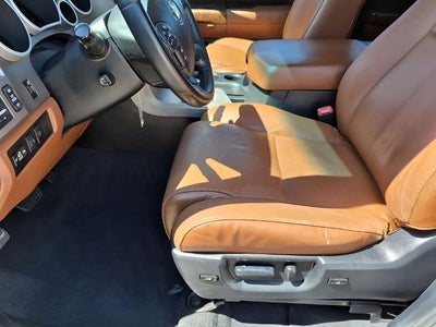 2011 Toyota Tundra 4WD Truck 4WD CrewMax Short Bed 5.7L FFV Limited (Natl)