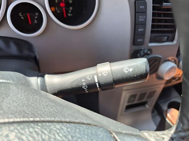 2011 Toyota Tundra 4WD Truck 4WD CrewMax Short Bed 5.7L FFV Limited (Natl)