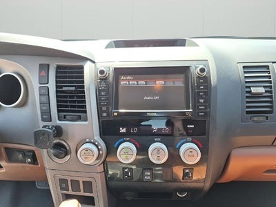 2011 Toyota Tundra 4WD Truck 4WD CrewMax Short Bed 5.7L FFV Limited (Natl)