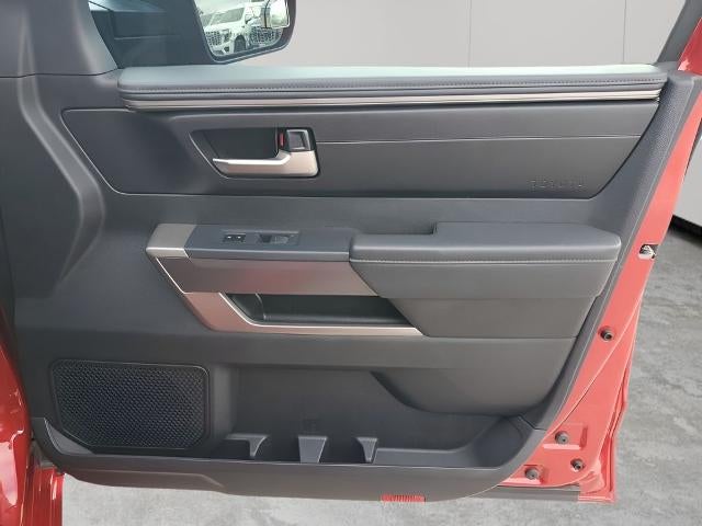 2022 Toyota Tundra 2WD 2WD SR5 CrewMax 5.5' Bed (SE)