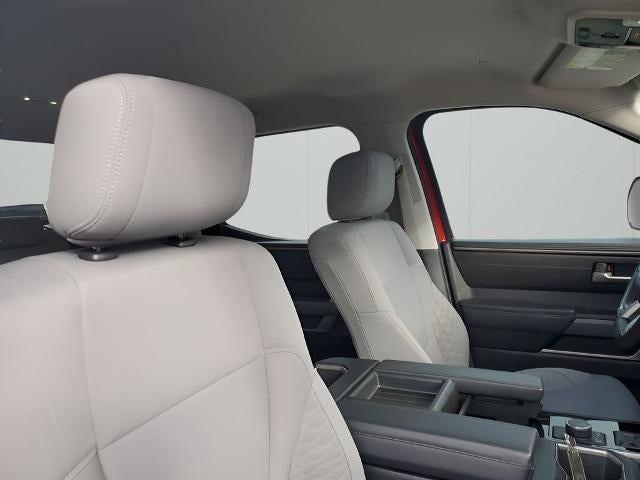 2022 Toyota Tundra 2WD 2WD SR5 CrewMax 5.5' Bed (SE)