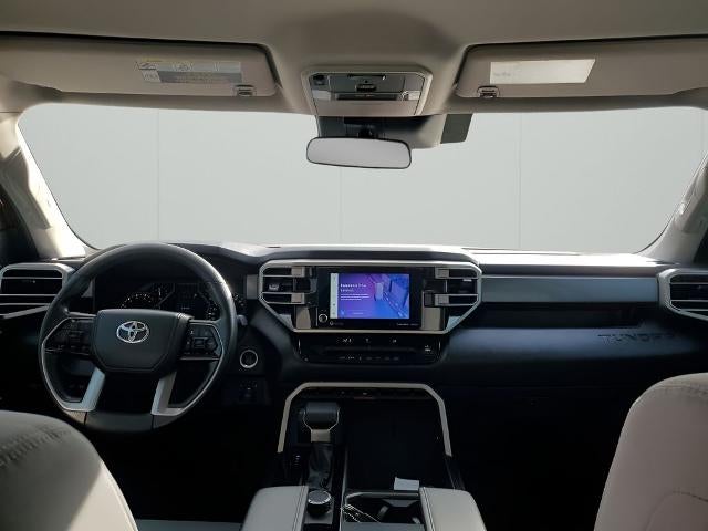 2022 Toyota Tundra 2WD 2WD SR5 CrewMax 5.5' Bed (SE)