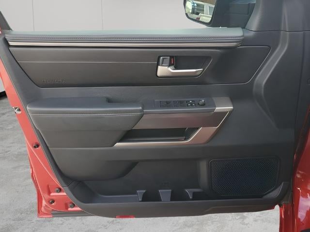 2022 Toyota Tundra 2WD 2WD SR5 CrewMax 5.5' Bed (SE)