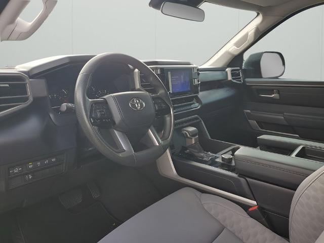 2022 Toyota Tundra 2WD 2WD SR5 CrewMax 5.5' Bed (SE)