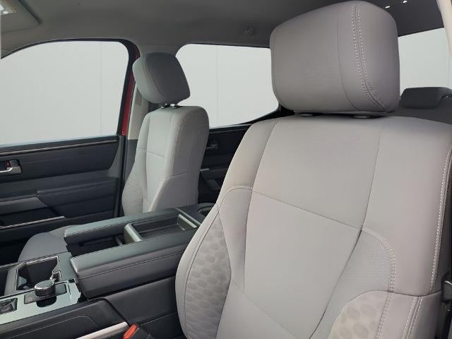 2022 Toyota Tundra 2WD 2WD SR5 CrewMax 5.5' Bed (SE)