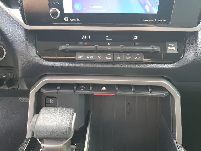 2022 Toyota Tundra 2WD 2WD SR5 CrewMax 5.5' Bed (SE)