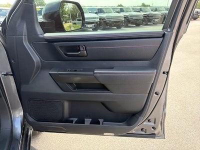 2025 Toyota Tundra 4WD 4WD TRD Pro Hybrid CrewMax 5.5' Bed (Natl)