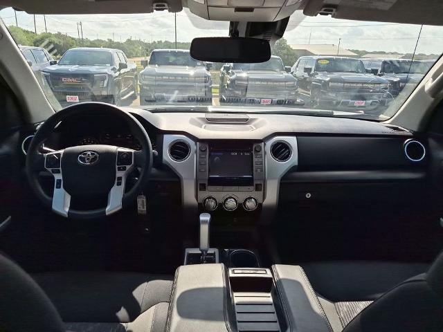 2019 Toyota Tundra 2WD 2WD SR5 Double Cab 6.5' Bed 5.7L (Natl)