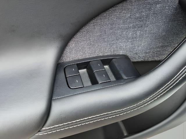 2023 Tesla Model S Standard Range AWD *Ltd Avail*