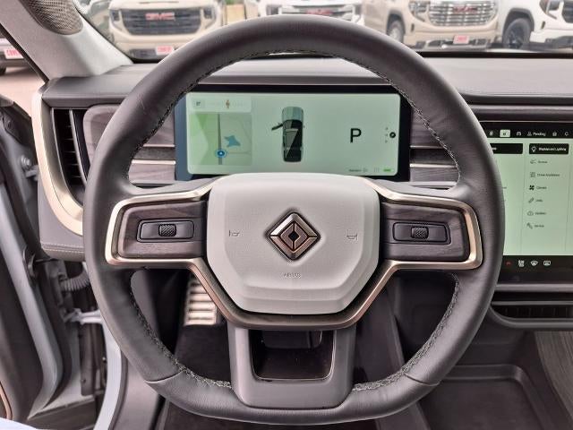 2024 Rivian R1S Adventure Dual-Motor Standard Pack