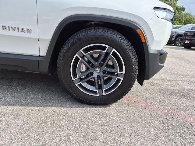 2025 Rivian R1S Adventure Dual-Motor Standard Pack