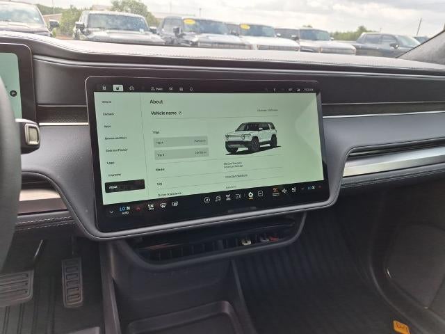 2025 Rivian R1S Adventure Dual-Motor Standard Pack