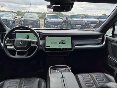 2025 Rivian R1S Adventure Dual-Motor Standard Pack