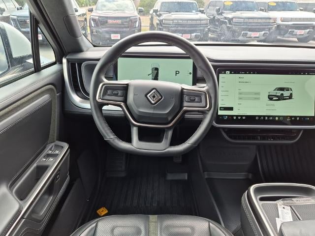 2025 Rivian R1S Adventure Dual-Motor Standard Pack