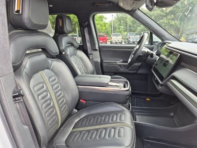 2025 Rivian R1S Adventure Dual-Motor Standard Pack
