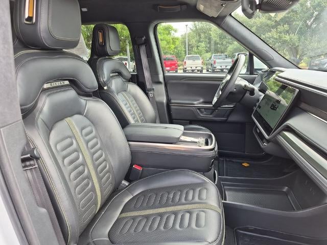 2025 Rivian R1S Adventure Dual-Motor Standard Pack